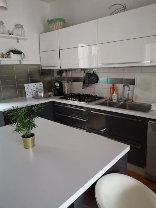 Etna City Home Accogliente Nel Cuore Di Catania Bagian luar foto